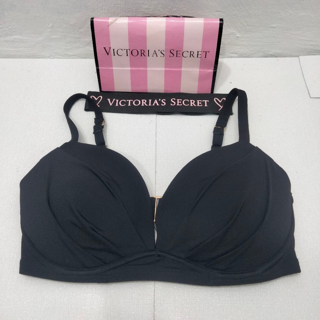 Victoria's secret bra 34DD