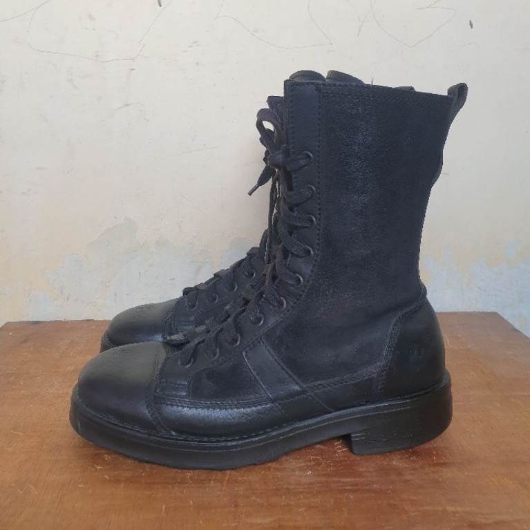 sepatu boots second oxs italy leather pdl combat size 39