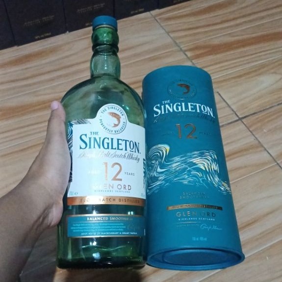 Botol bekas miras the singleton 12 700ml degan cover box botol pajangan