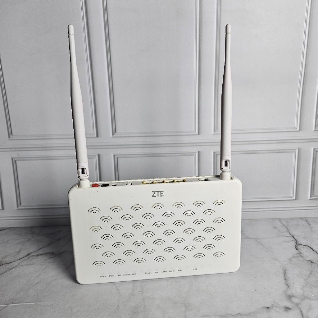 ZTE F623 GPON ONT ACESS POINT GPON ONT