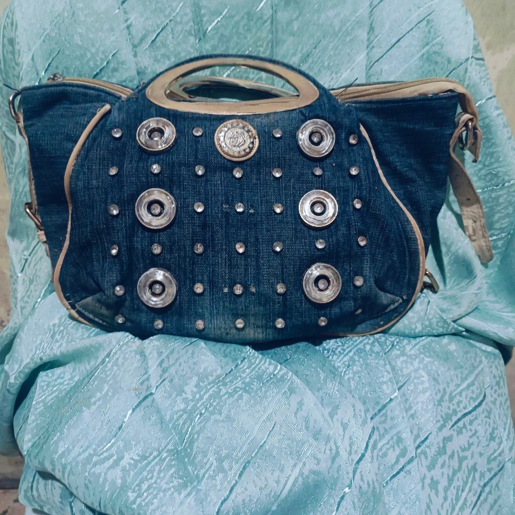 tas behel