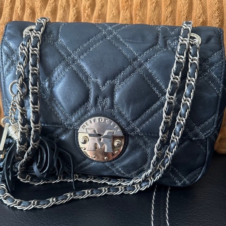 tas metrocity second  black shoulder
