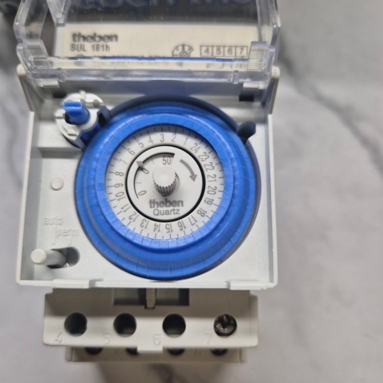 TIMER THEBEN SUL 181H 220VAC 16A 24HOUR