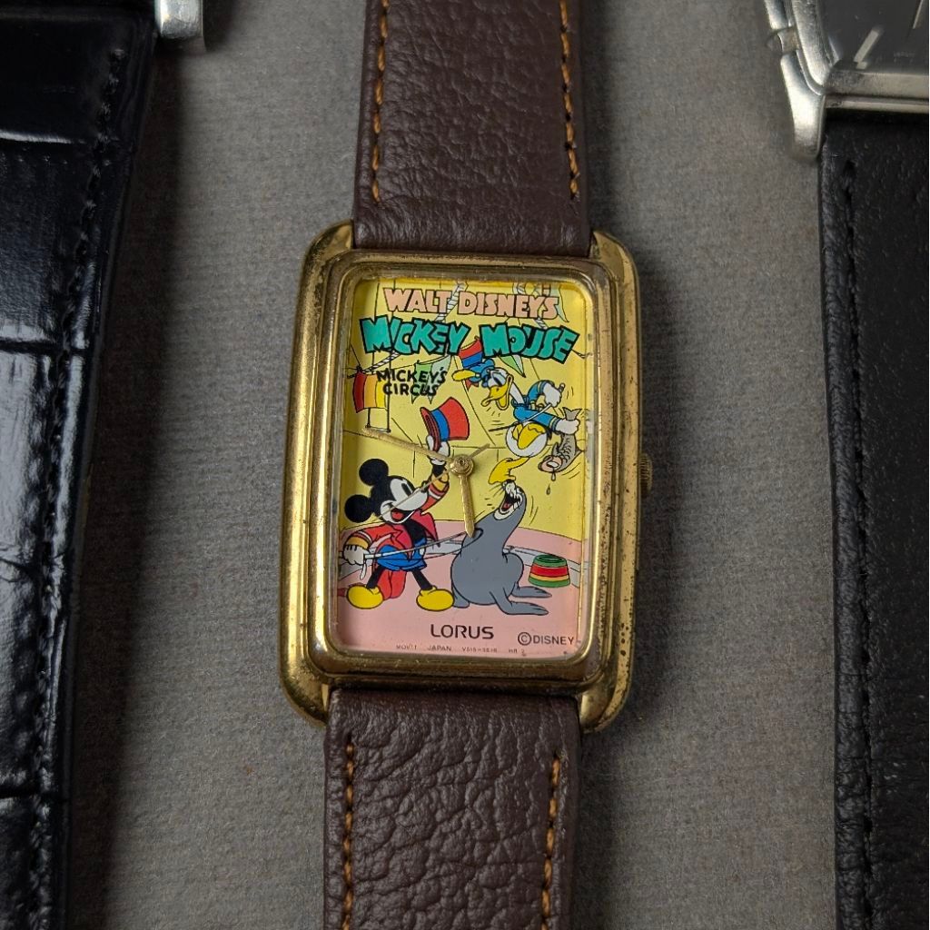 Vintage Lorus by SEIKO Mickey Mouse V515-5A70