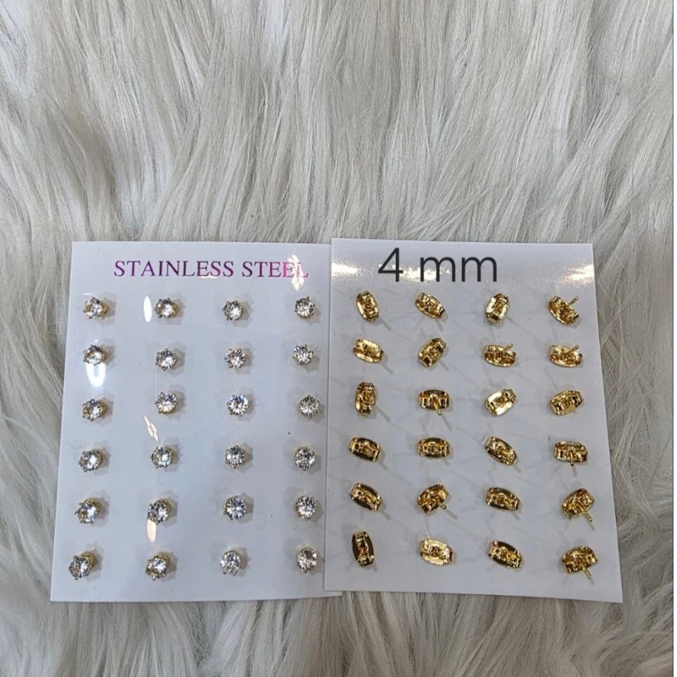 Anting Titanium Mata Putih Dan Mata Hitam