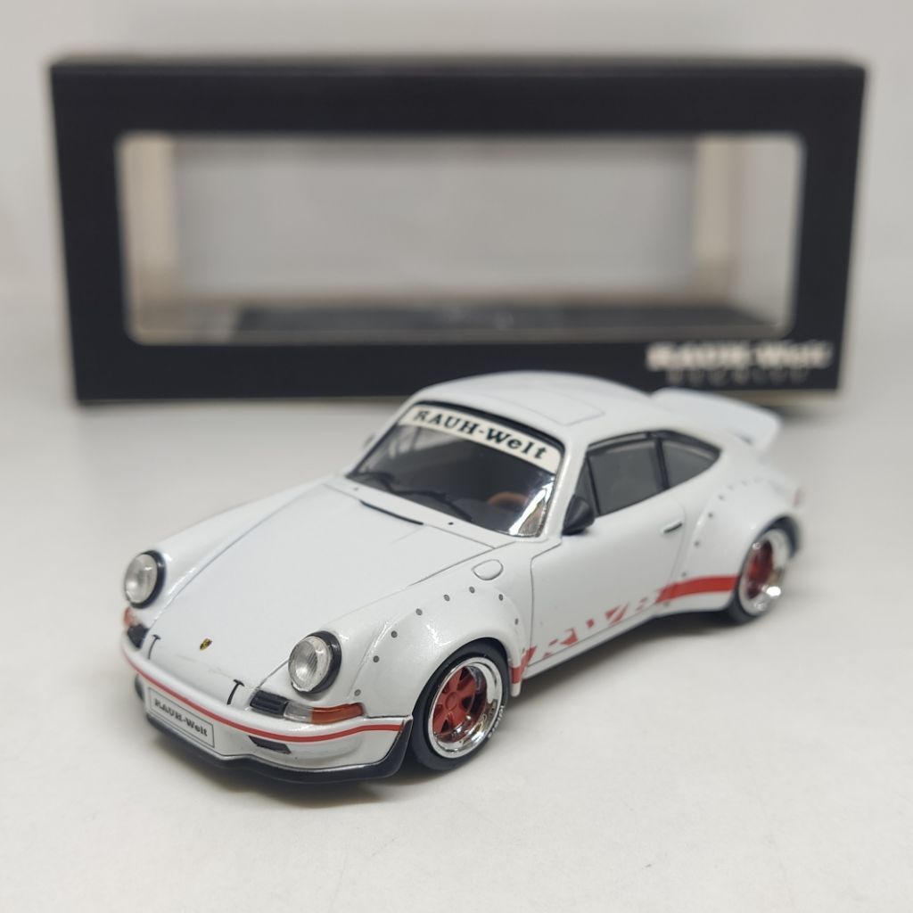 ModelCollect Diecast Rauh-Welt Begriff (RWB) Porsche 930 Ducktail Wing Pearl White Limited Edition 2