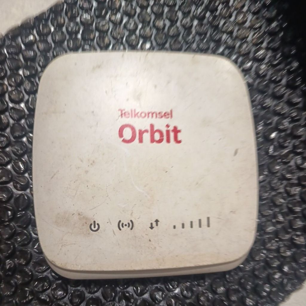 router 4G LTE orbit advan A10 ( rusak overheat ic )