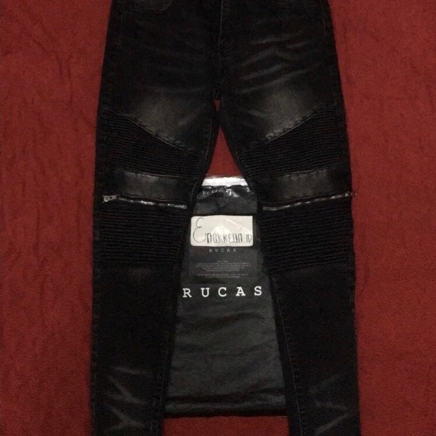 RUCAS SEASON 6 ZIPPER BLACK SIZE 32