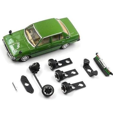 64B0214 - BM CREATIONS 1/64 TOYOTA COROLLA E70 GREEN SMETOY