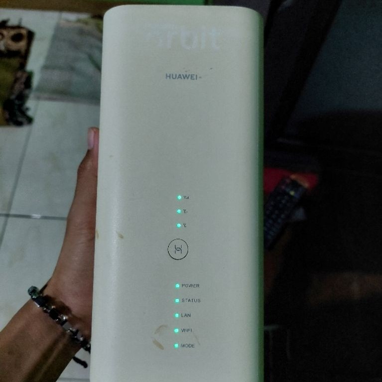 Huawei B818-263