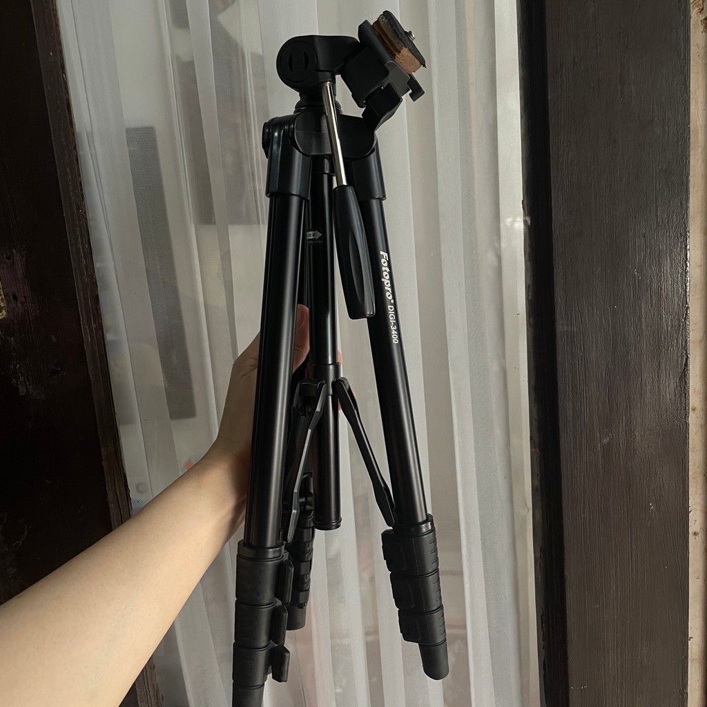 Preloved tripod Fotopro minus