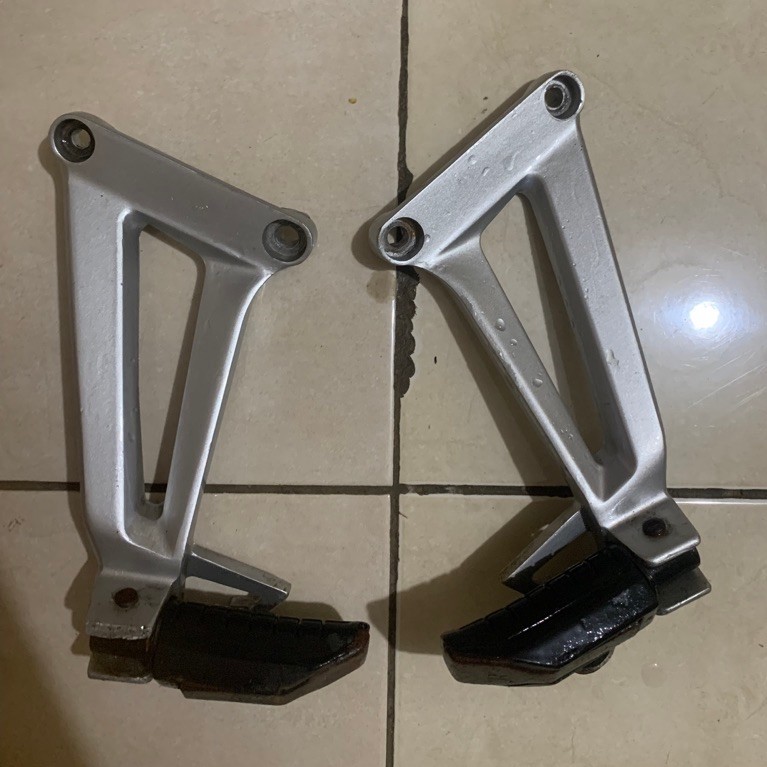STEP BELAKANG CBR OLD THAILAND