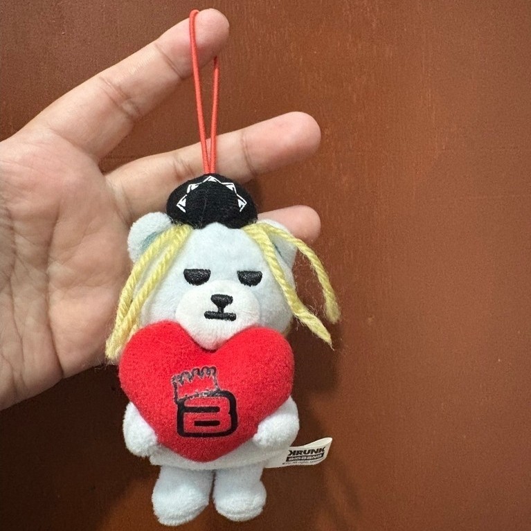 Gantungan Kunci Krunk Bigbang Taeyang Red Heart
