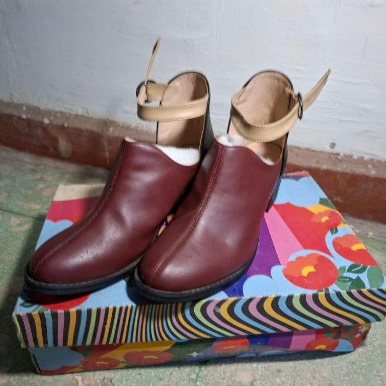 Adorable Project Lodka Maroon Boots Heels (discontinue)