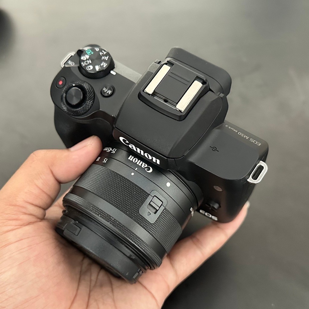 CANON EOS M50 MARK 2 M50 II LIKE NEW FULSET