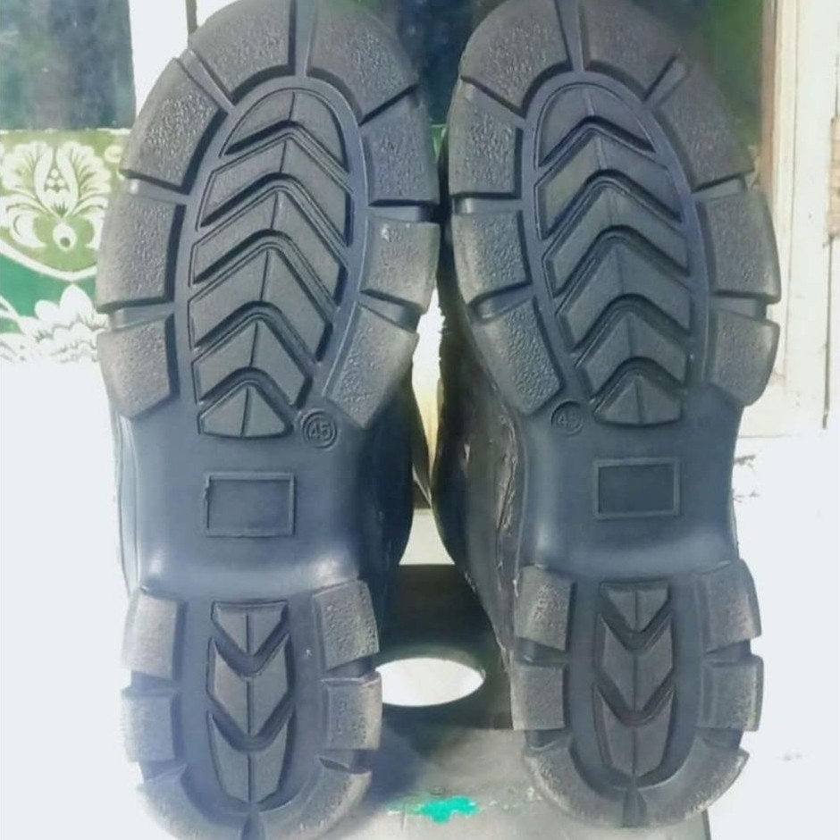 Alpinstars tech 7 Size 10 second