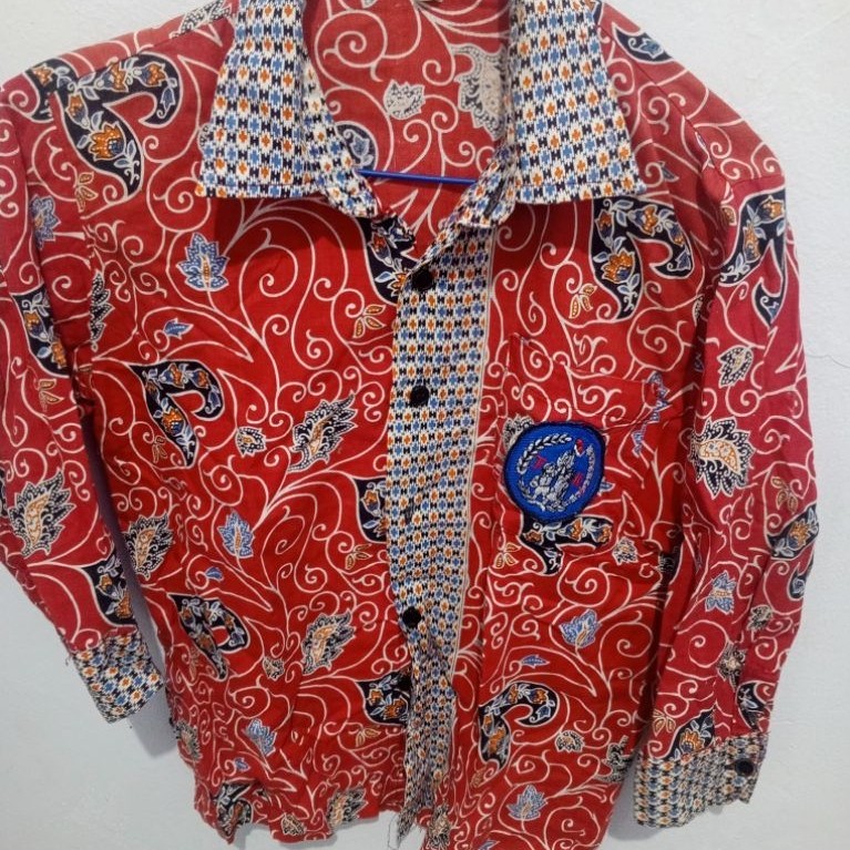 Preloved 1 Stel Baju seragam Batik TK