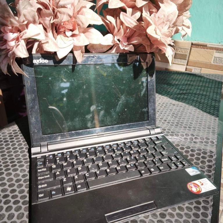 NOTEBOOK AXIOO PICO RUSAK MATOT