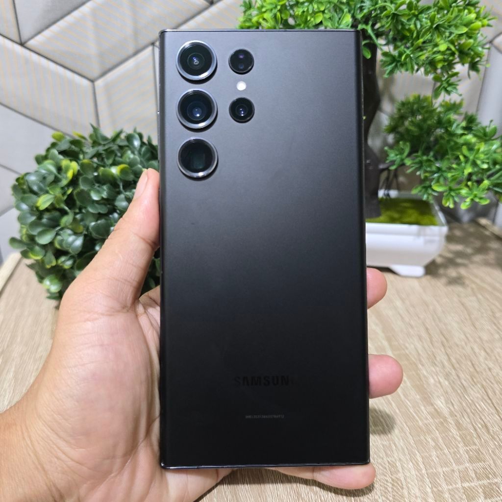 SAMSUNG 23 ULTRA 12/512gb