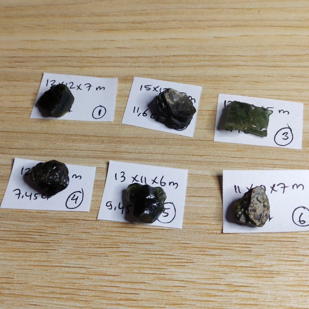 Natural Black Sapphire Bangsing Thailand Hitam Bintang Code 1 - 6