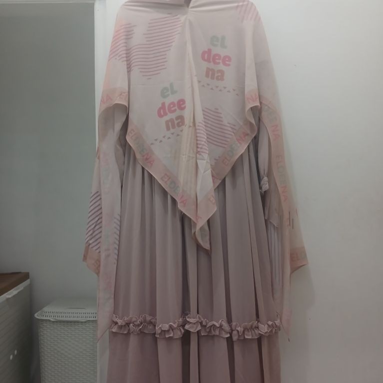 Eldeena pl. (NETT) Gamis syari set Khimar brand El.deena by Kanaya Syari Zahawla Series