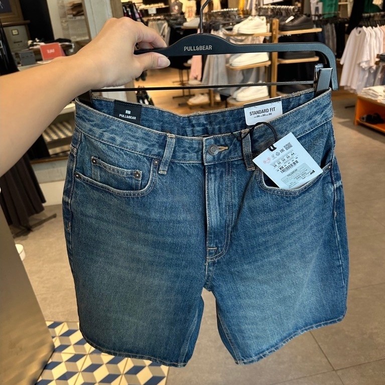 Jeans Pendek Cowok Pull&Bear
