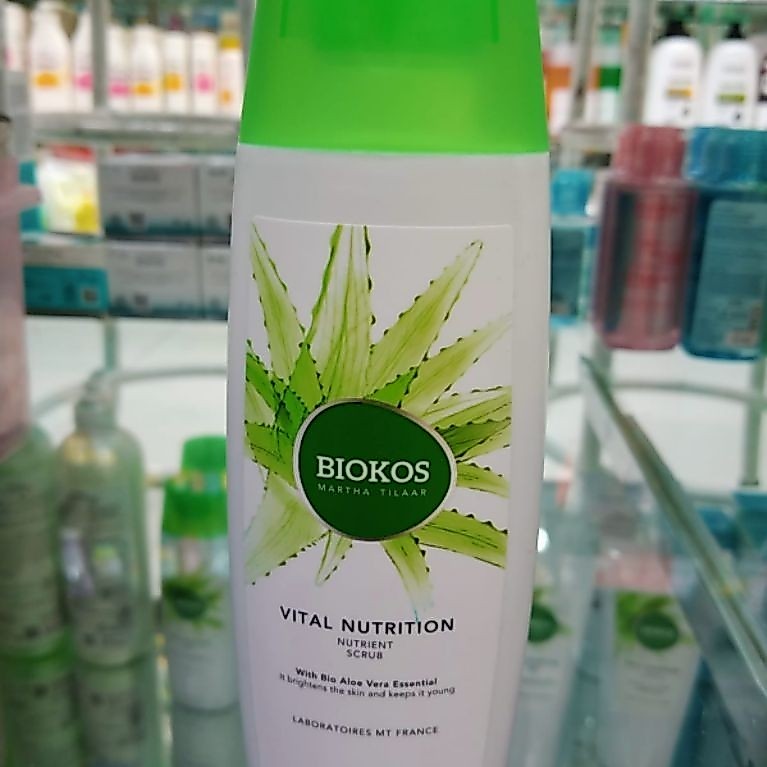Biokos Vital Nutrition Nutrient Scrub 150ml - Scrub Wajah Pembersih dan Melembabkan