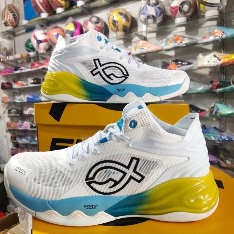 sepatu voli fixch LUNATIC  ALPHA CRAXENT