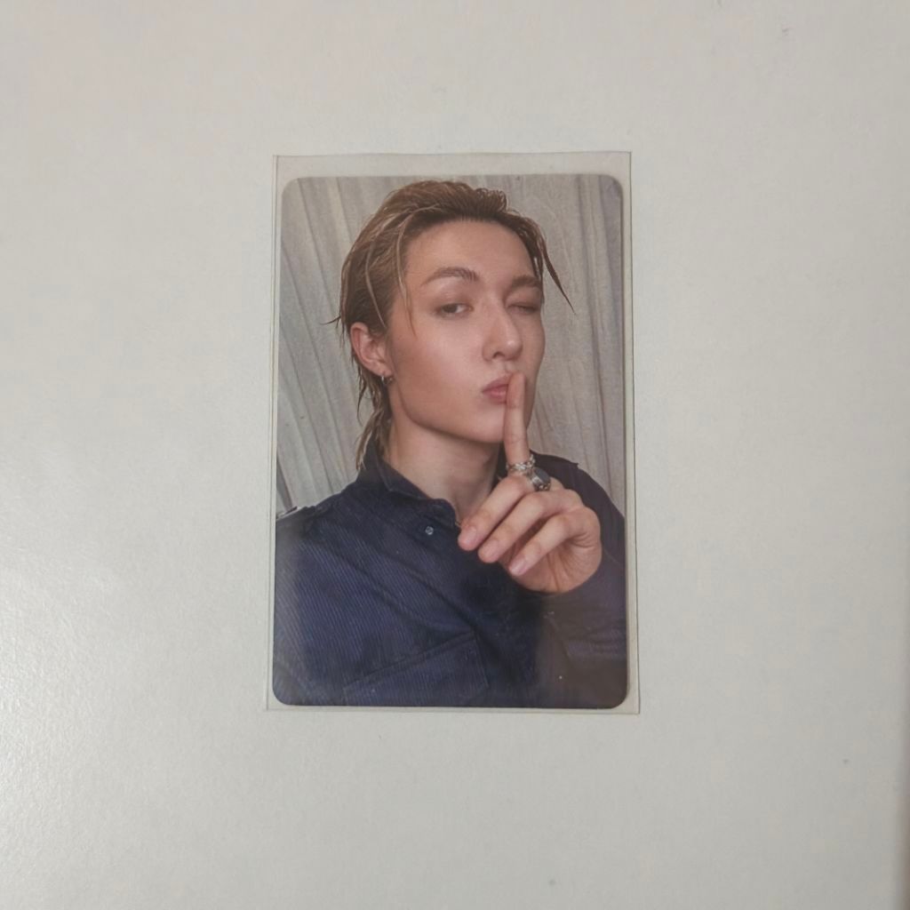 PHOTOCARD MARTIN OFFICIAL YZY ALLOBANK CORTIS