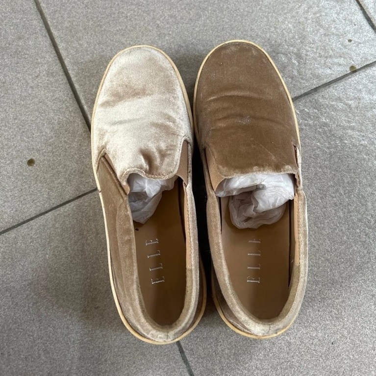 Preloved Sepatu Elle
