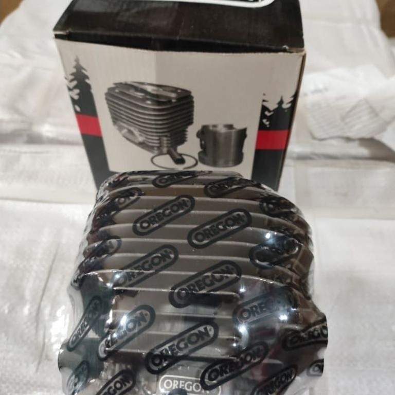 BLOK SET/CYLINDER BLOCK ASSY SENSO CHAINSAW 070 OREGON