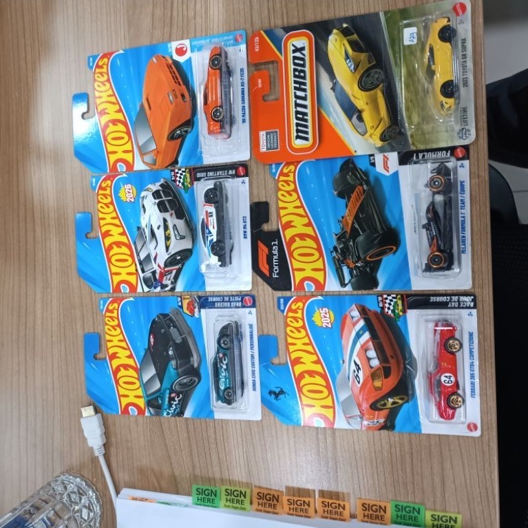 paketan hotwheels