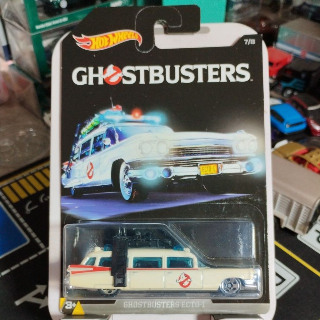 hotwheels GHOSTBUSTERS ECTO-1 GHOSTBUSTERS REGULER