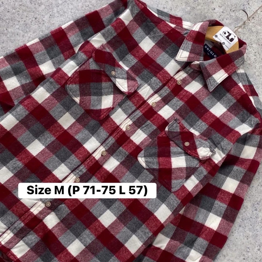 Kemeja Flannel Wool Uniqlo