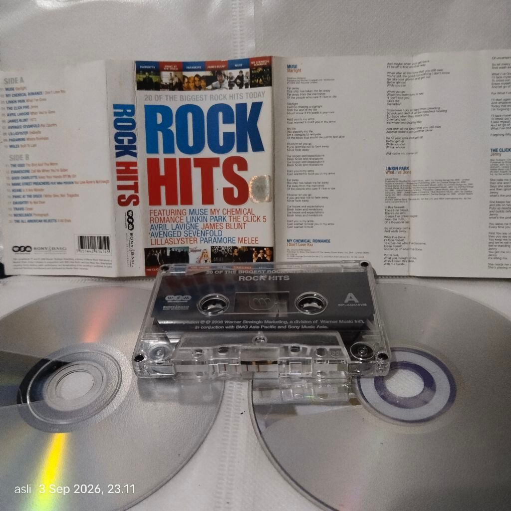 kaset pita Rock hits ( muse, mcr, linkin park, avril, paramore and more)