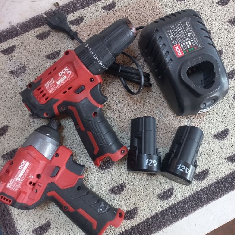 Set bor dan impact driver DCK 12V charher 2 baterai