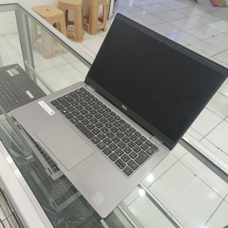 Dell 5420 core i7 Gen 11 ram 8 touchscreen