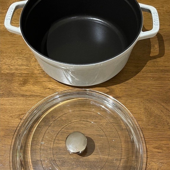 staub cocotte glass lid