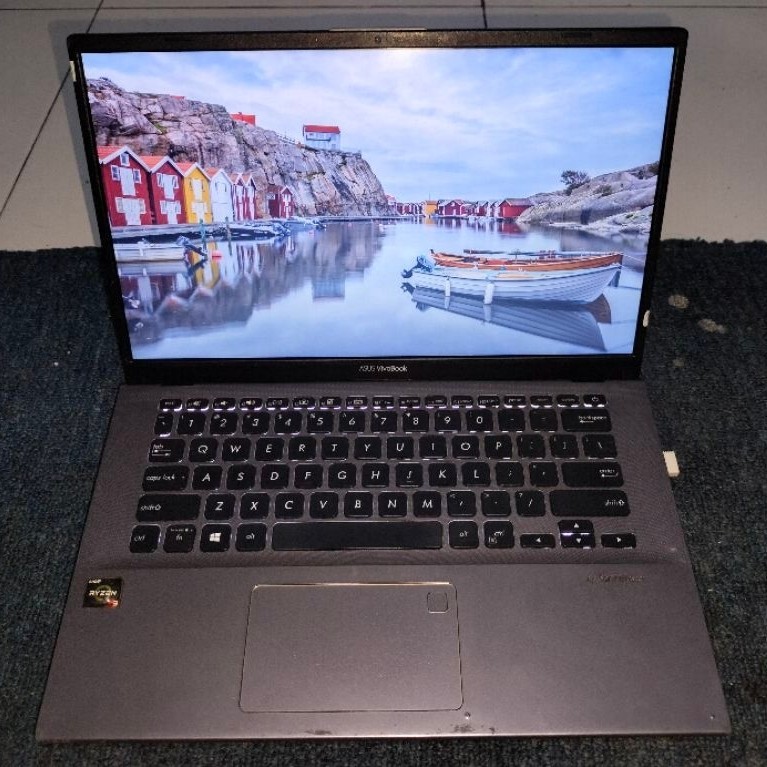 Asus Vivobook X412DA Ryzen 3 8/256Gb SSD Layar 14Inc FHD IPS