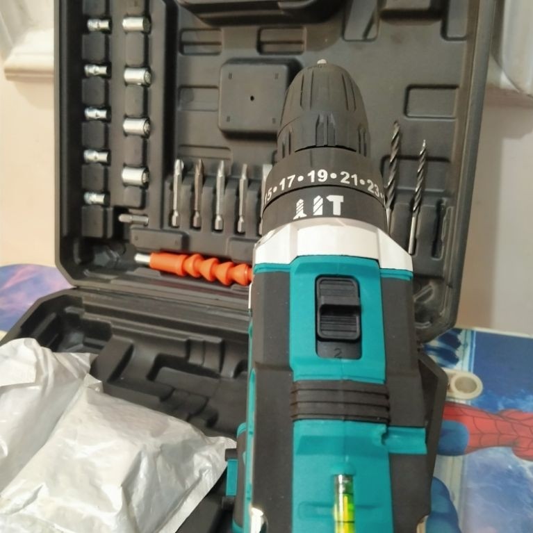 BOR cordless batre makita