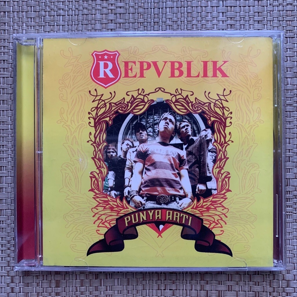 CD Repvblik - Punya Arti