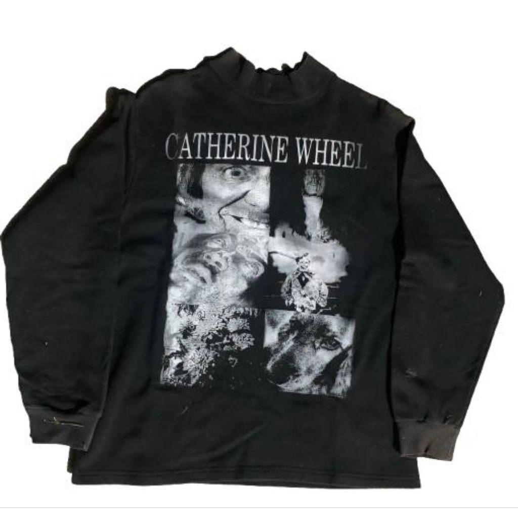 Crewneck lengan panjang hitam Catherine Wheel motif cetak grafis unisex