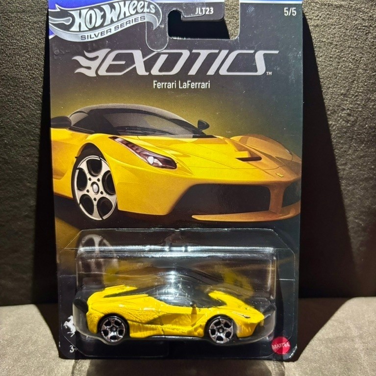Hot Wheels Exotics Ferrari LaFerrari terbaru