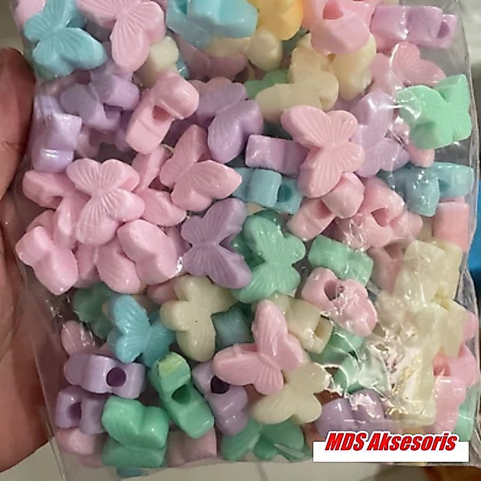 1 Pon Manik Pastel Kupu 3D Lubang Besar Mix Warna