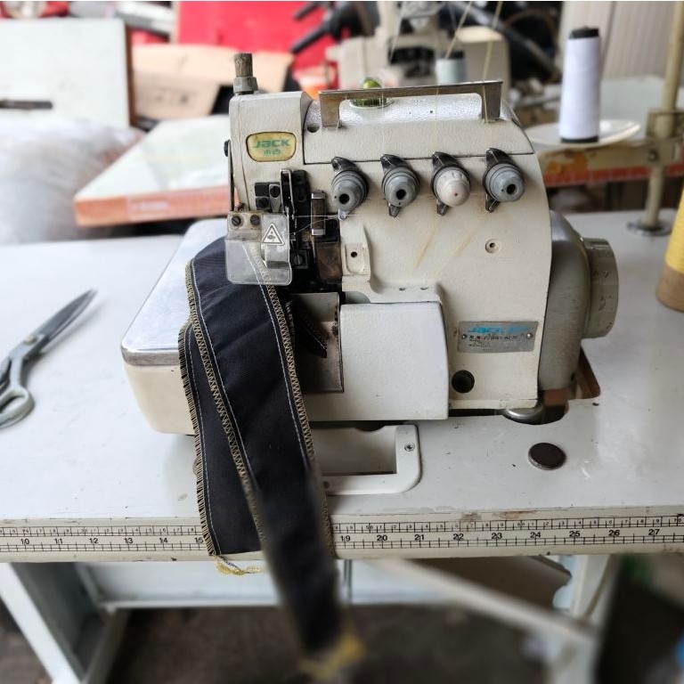 satu set mesin Obras Benang 5 JACK JK-805D second direct