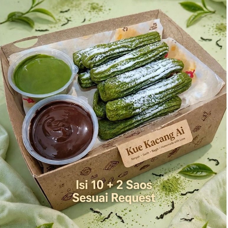 CHURROS MATCHA 10 PCS + 2 DIP GLAZE