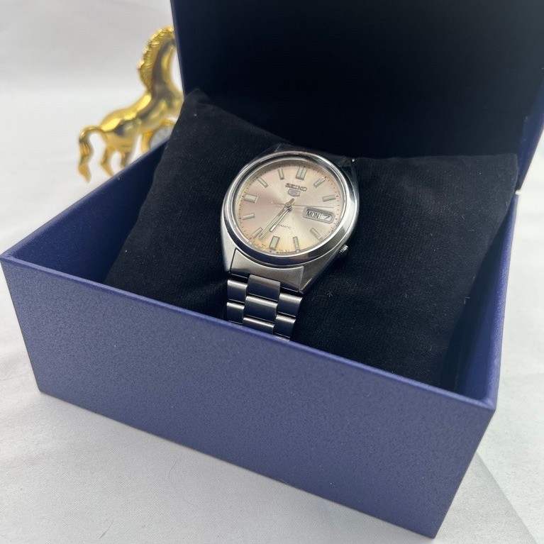 SEIKO 5 SNXS73K1 SALMON DIAL
