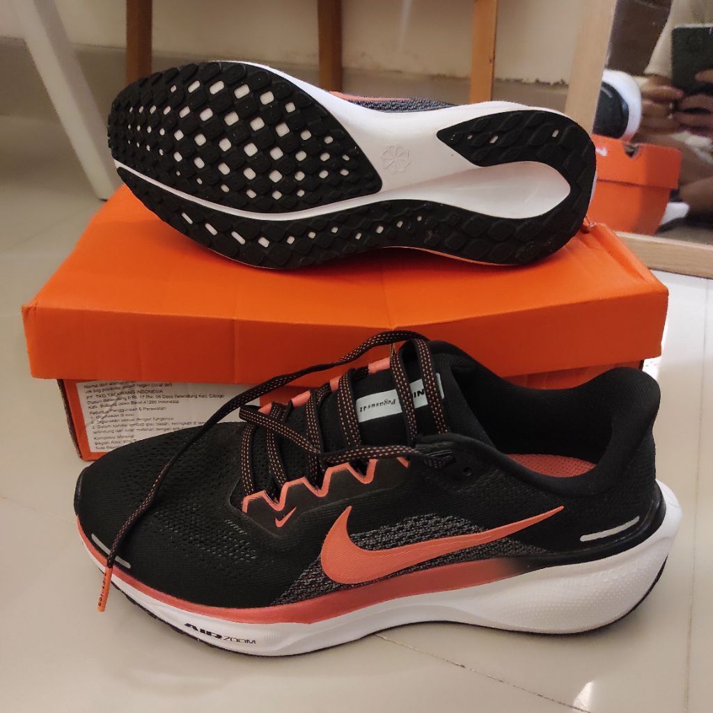 NIKE AIR ZOOM PEGASUS 41 SECOND/PRELOVED size 40 25,5 cm