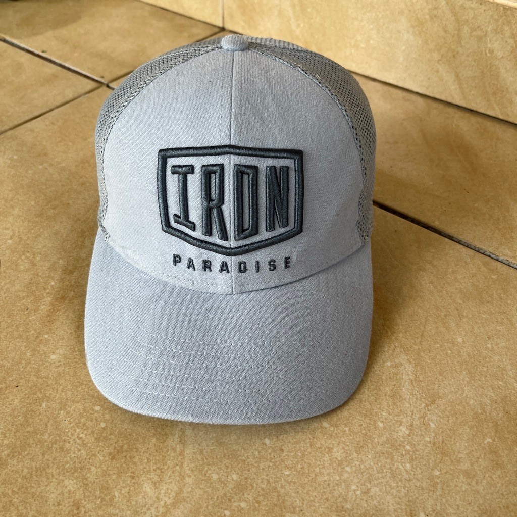 topi under armour project rock