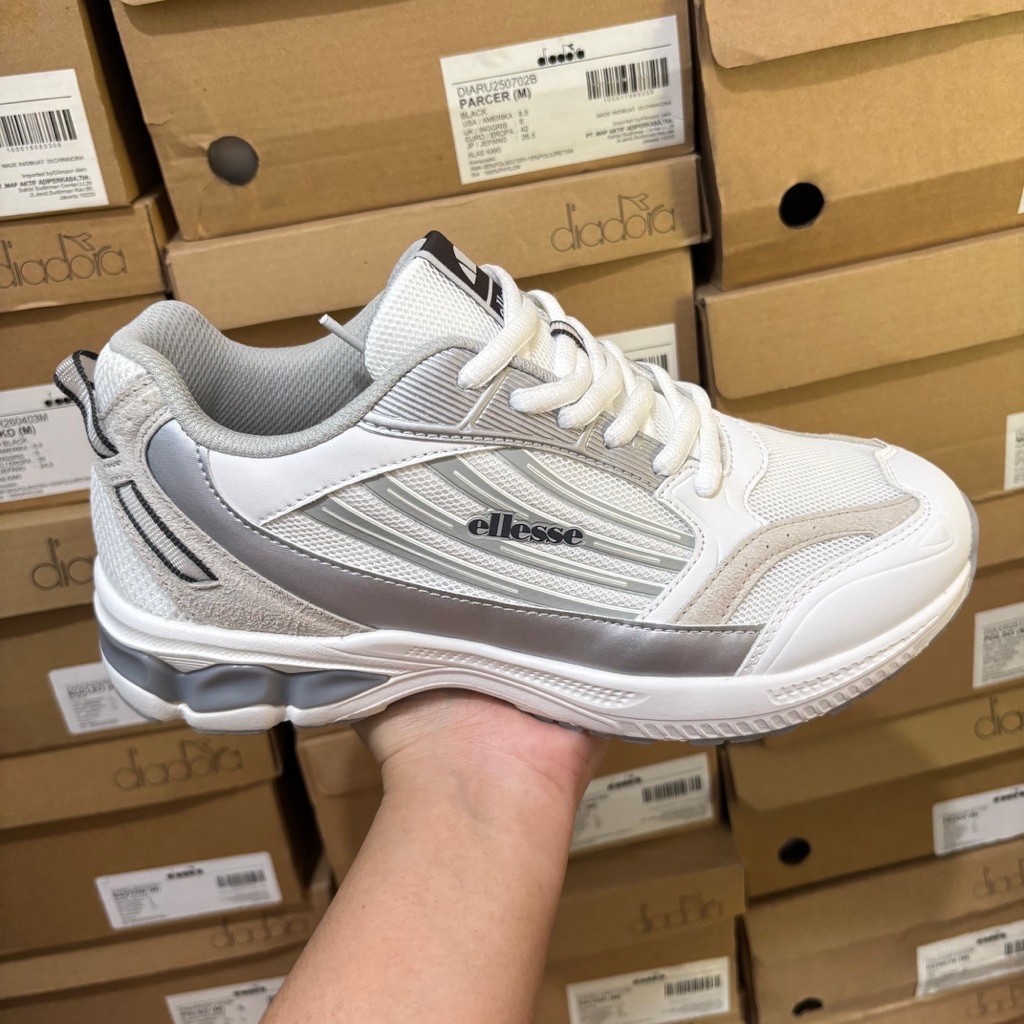(size 41) SEPATU ELLESSE ASHTON GREY